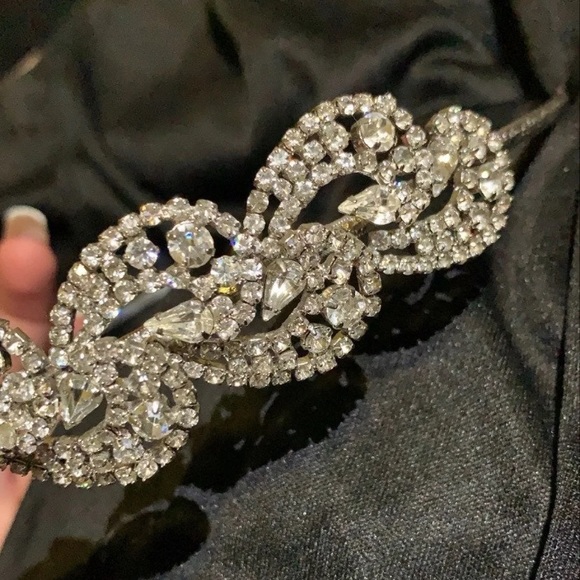 Beautiful headpiece main image 9